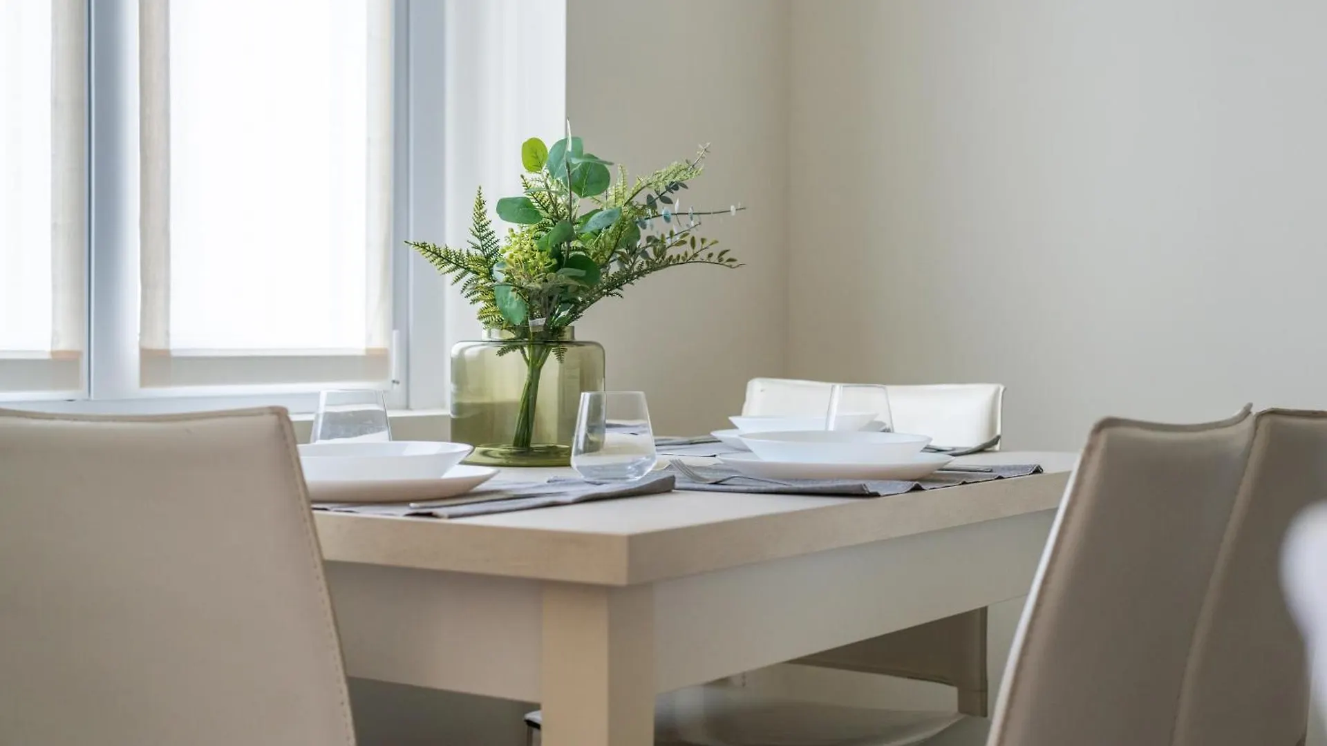 We Home - Santa Sofia House, Duomo Milan Apartment