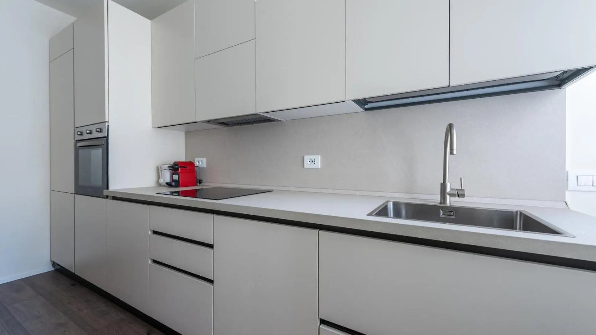 We Home - Santa Sofia House, Duomo Milan