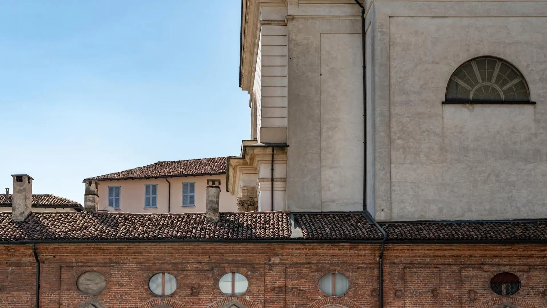 We Home - Santa Sofia House, Duomo Milan
